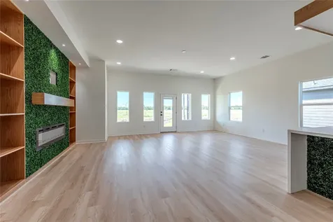 1304 Sailfish Drive Bay City TX 77414