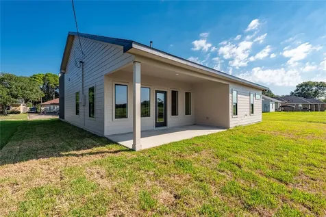 1304 Sailfish Drive Bay City TX 77414