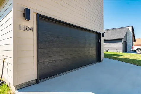 1304 Sailfish Drive Bay City TX 77414