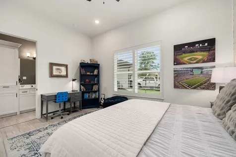 3206 Whispering Pecans Drive Fulshear TX 77441