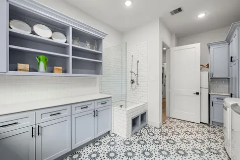 3206 Whispering Pecans Drive Fulshear TX 77441