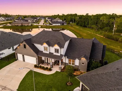 3206 Whispering Pecans Drive Fulshear TX 77441