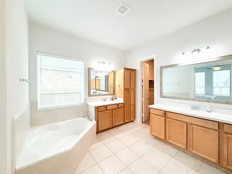 6610 Lake Oasis Drive Katy TX 77493
