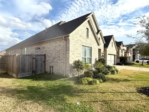 6610 Lake Oasis Drive Katy TX 77493