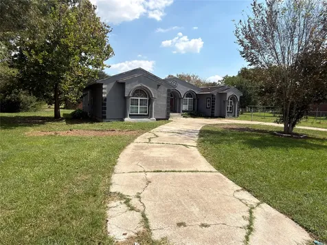 6811 Clara Lane Rosharon TX 77583