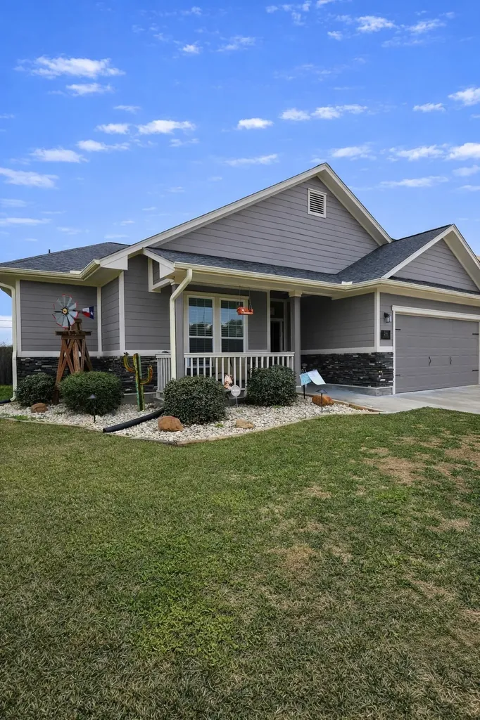 4726 Oyster Lane Bay City TX 77414