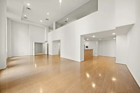 914 Main Street 1105 Houston TX 77002