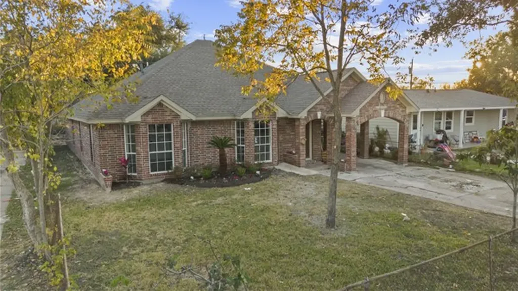 10206 Norvic Street Houston TX 77029