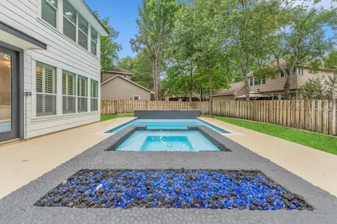 143 Velvet Grass Court The Woodlands TX 77382