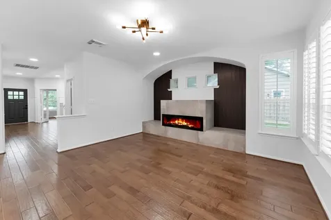 143 Velvet Grass Court The Woodlands TX 77382