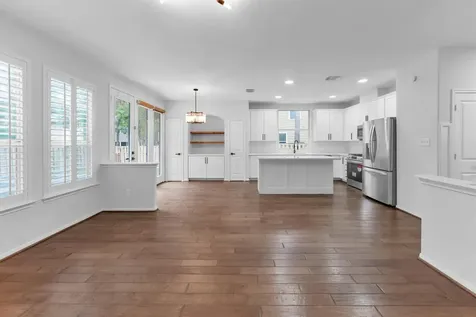 143 Velvet Grass Court The Woodlands TX 77382