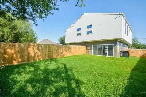 4358 Clover Street A Houston TX 77051