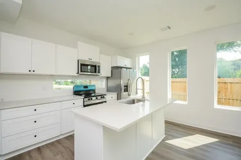 4358 Clover Street A Houston TX 77051