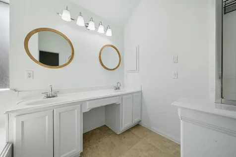 3323 Rollingwood Montgomery TX 77356