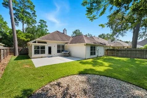 3323 Rollingwood Montgomery TX 77356