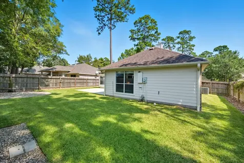 3323 Rollingwood Montgomery TX 77356
