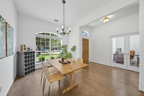 3323 Rollingwood Montgomery TX 77356
