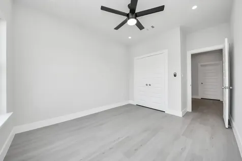 6581 Road 5503 Cleveland TX 77327