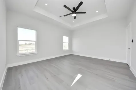 6581 Road 5503 Cleveland TX 77327