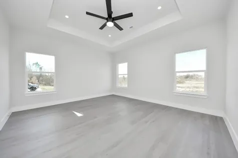 6581 Road 5503 Cleveland TX 77327