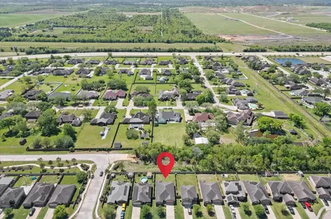 405 Hawks View Drive Texas City TX 77568