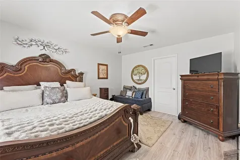 405 Hawks View Drive Texas City TX 77568