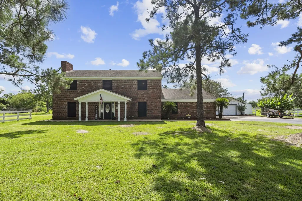 7009 Avenue R Santa Fe TX 77510