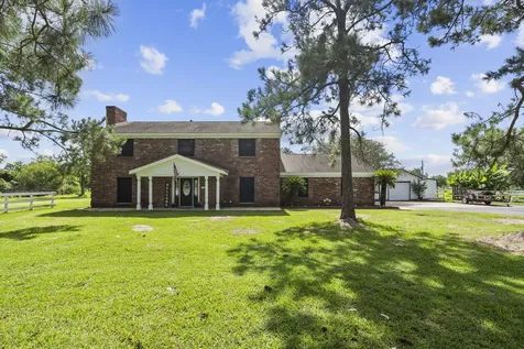 7009 Avenue R Santa Fe TX 77510