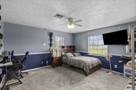 7009 Avenue R Santa Fe TX 77510