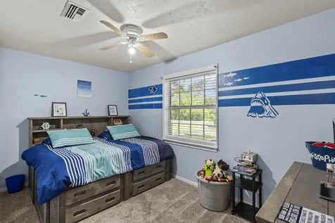 7009 Avenue R Santa Fe TX 77510