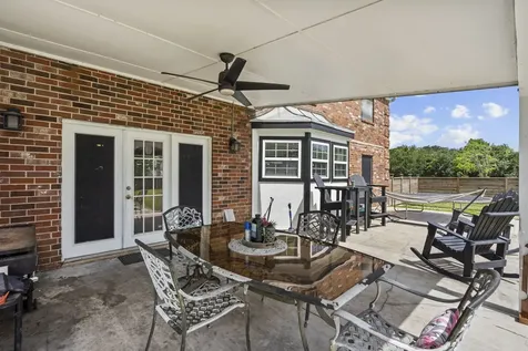 7009 Avenue R Santa Fe TX 77510