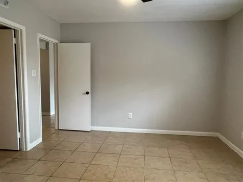 2824 Briarhurst Drive 9 Houston TX 77057