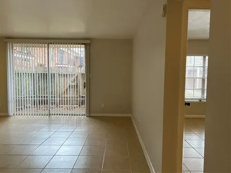 2824 Briarhurst Drive 9 Houston TX 77057