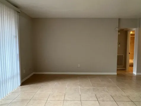 2824 Briarhurst Drive 9 Houston TX 77057