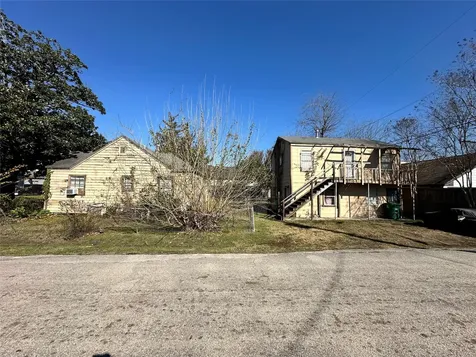 1502 Tabor Street Houston TX 77009