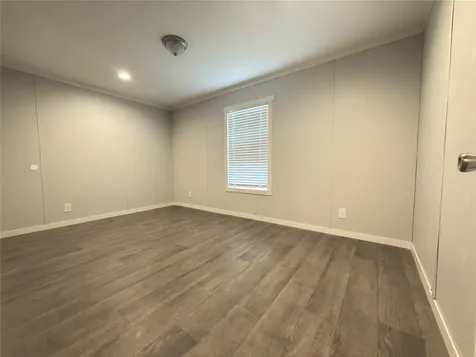 102 Road 5118 Cleveland TX 77327