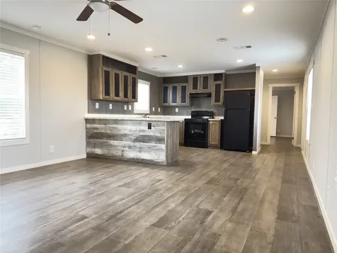 102 Road 5118 Cleveland TX 77327