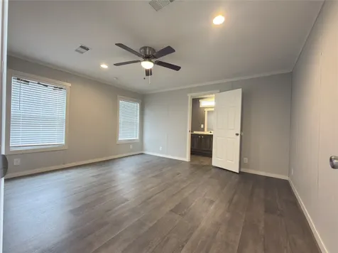 102 Road 5118 Cleveland TX 77327