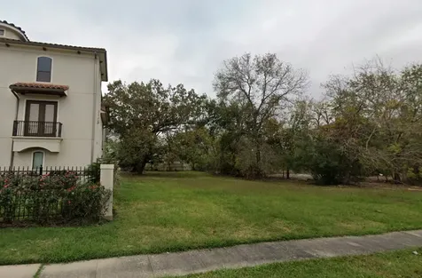 5514 Mcculloch Circle Houston TX 77056