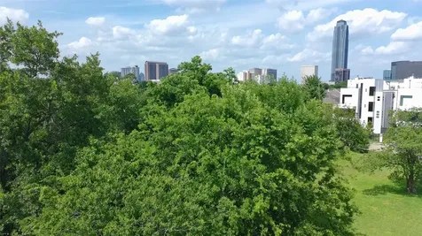 5514 Mcculloch Circle Houston TX 77056