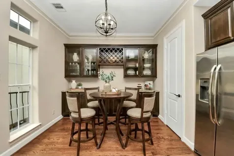 4506 Feagan Street B Houston TX 77007