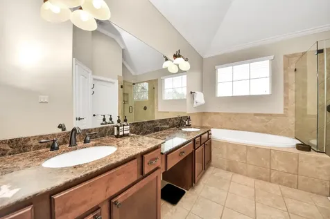 4506 Feagan Street B Houston TX 77007
