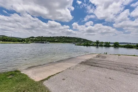 1912 Santa Cruz Circle Leander TX 78645