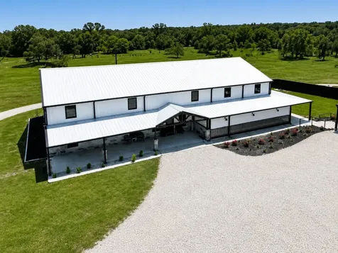 1235 Kelley Woods Lane Franklin TX 77856