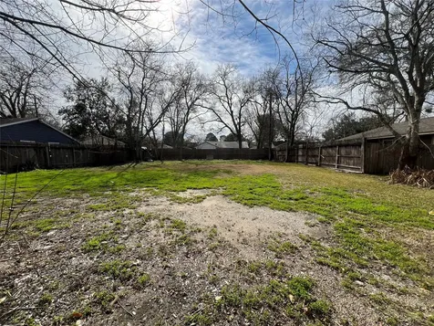 5905 Beechnut Street Houston TX 77074