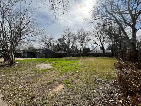 5905 Beechnut Street Houston TX 77074