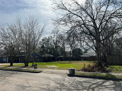 5905 Beechnut Street Houston TX 77074