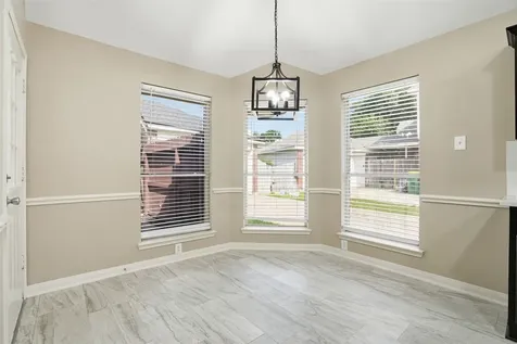 4015 Lakepointe Forest Drive Seabrook TX 77586