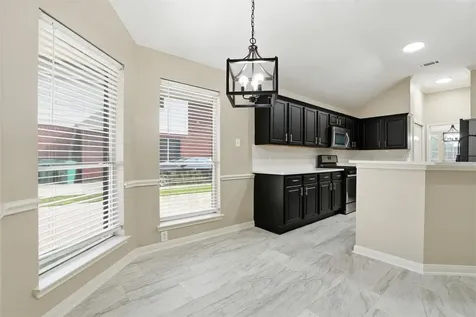 4015 Lakepointe Forest Drive Seabrook TX 77586