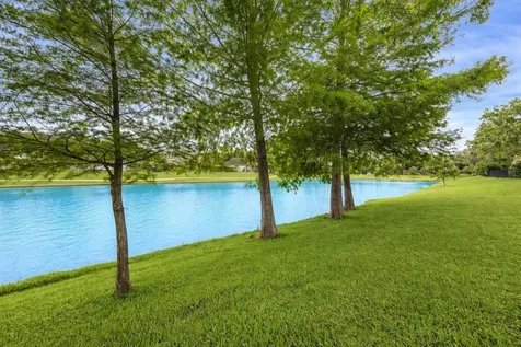14 Tredington Street Sugar Land TX 77479